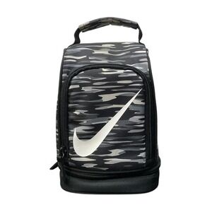 Nike camo lunch bag with‎ 2 compartments